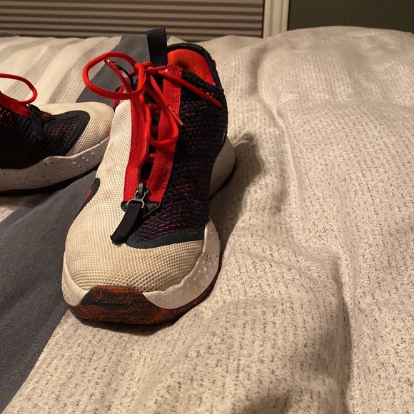 Paul George 4 - Picture 3 of 3